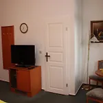 Haus Alexander בית הארחה