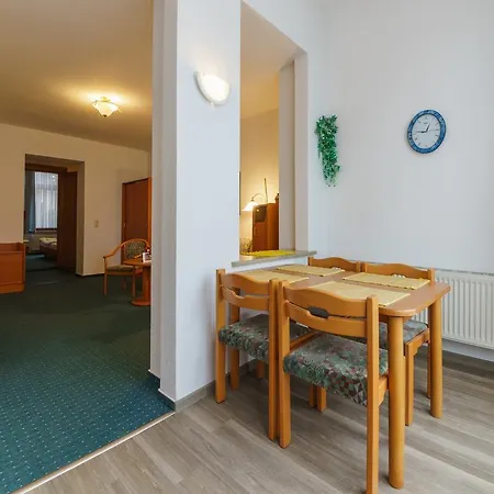 Affittacamere Haus Alexander 4*