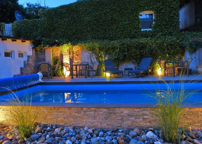 Haus Alexander 게스트하우스 제바트헤링스도르프