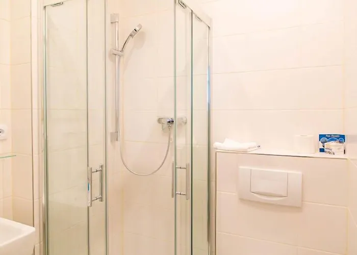 게스트하우스 Haus Alexander 4*