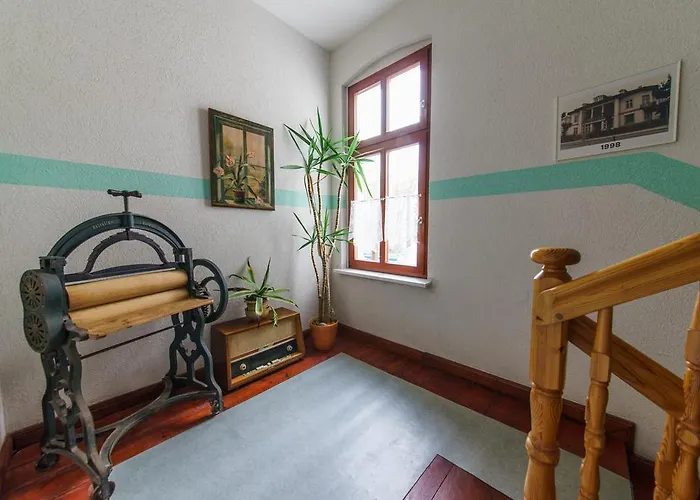 Haus Alexander 게스트하우스 제바트헤링스도르프